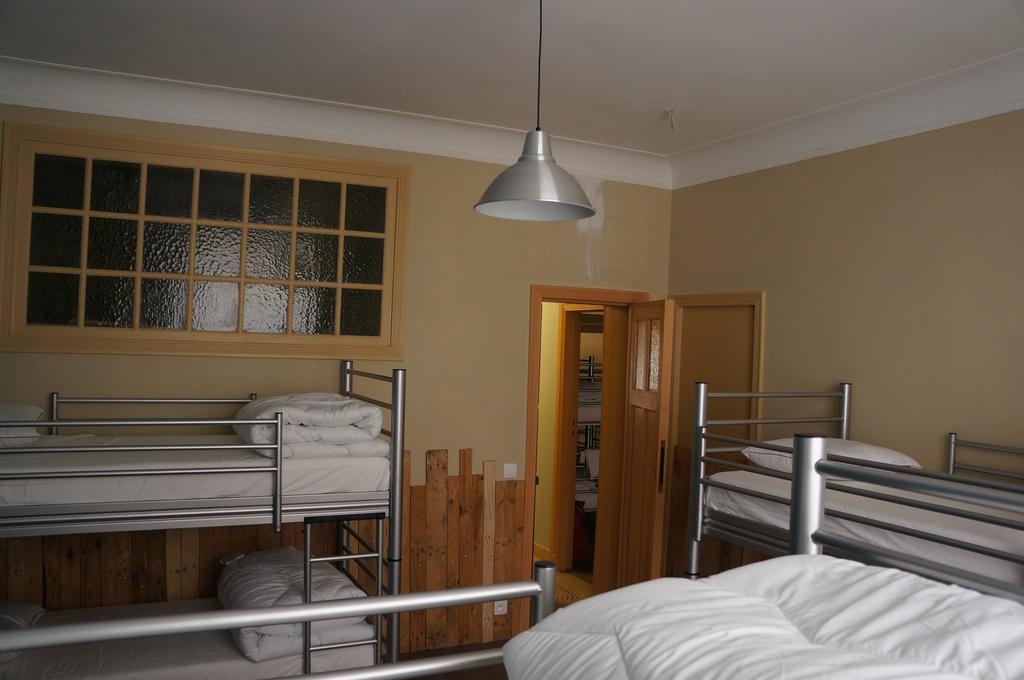 Es Hostel Saint-Gilles ภายนอก รูปภาพ
