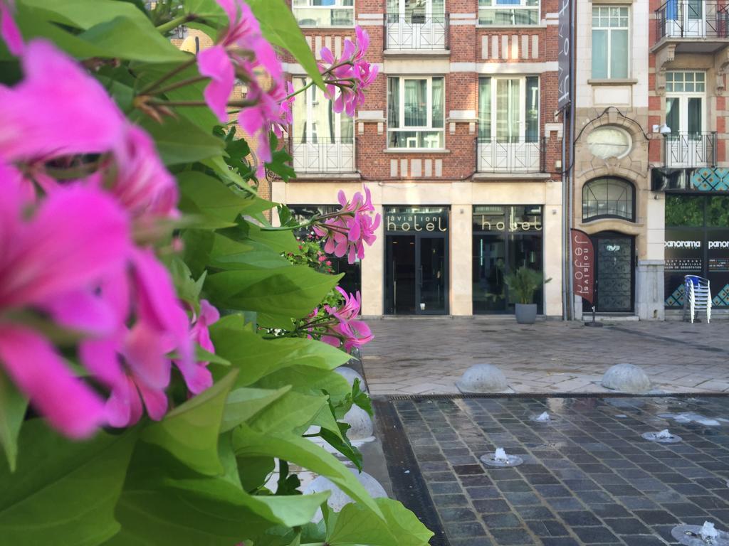 Es Hostel Saint-Gilles ภายนอก รูปภาพ