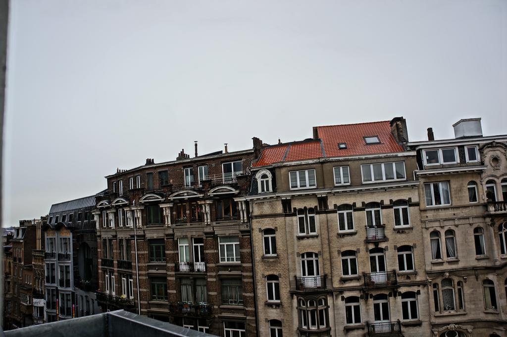 Es Hostel Saint-Gilles ภายนอก รูปภาพ